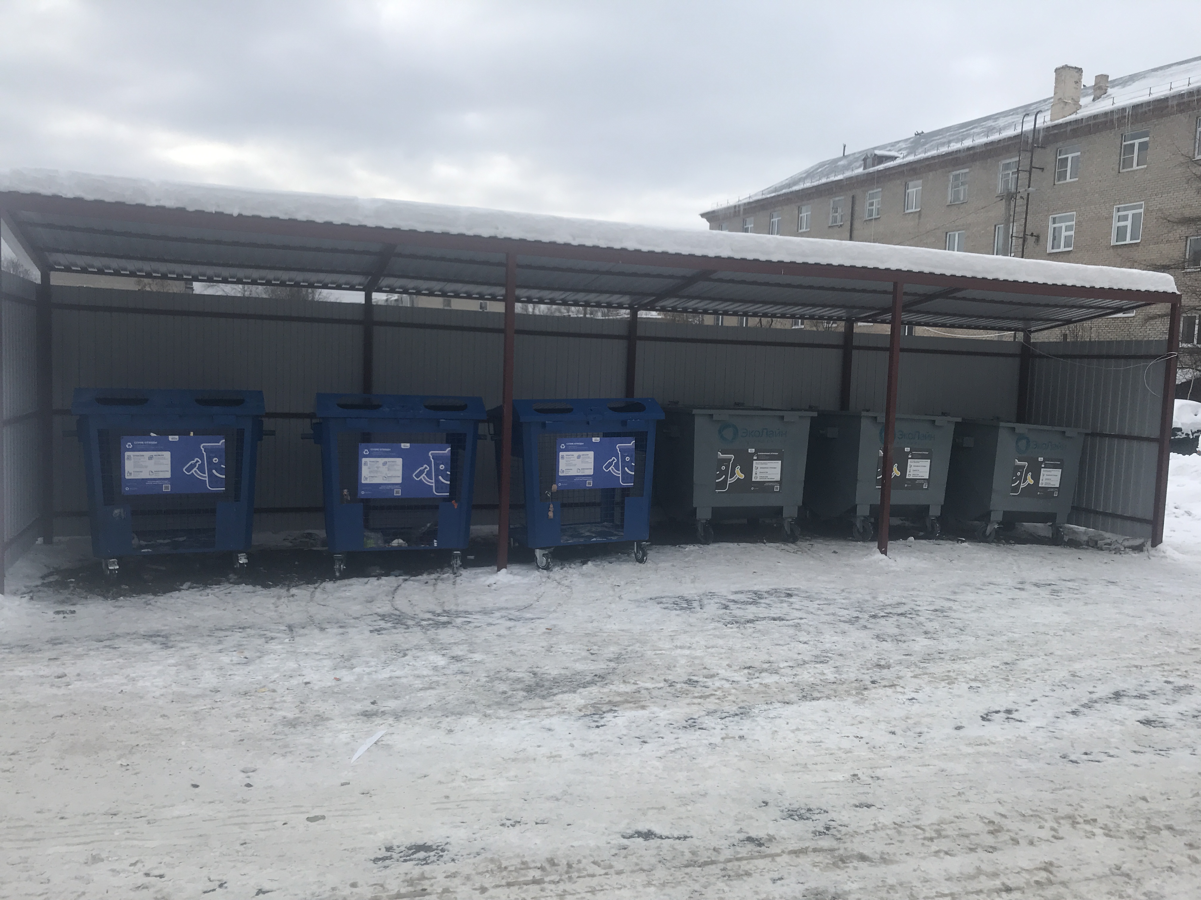 В период снегопада региональный оператор «ЭкоЛайн-Воскресенск» увеличил график работы спецтехники